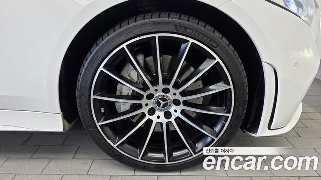 Mercedes-Benz CLS-Class 2019 — photo 7