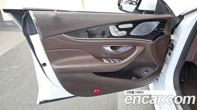 Mercedes-Benz CLS-Class 2019 — photo 14