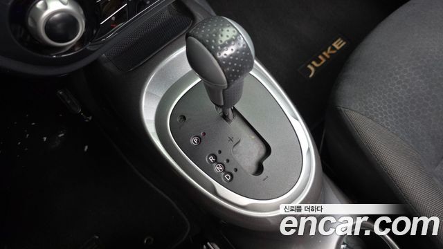 Nissan Juke 2014 — photo 9