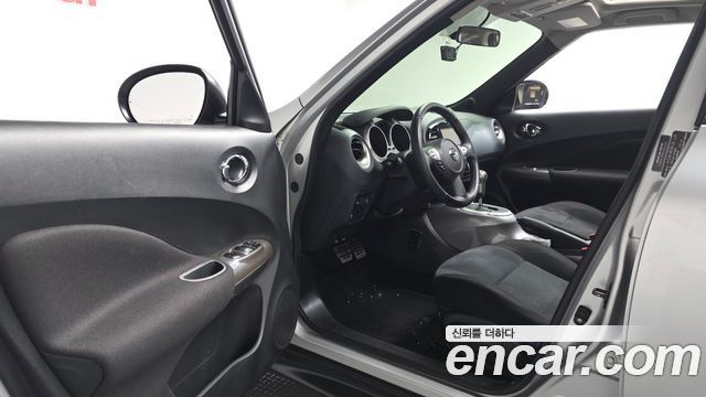 Nissan Juke 2014 — photo 10