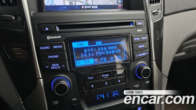 Hyundai Sonata 2014 — photo 19