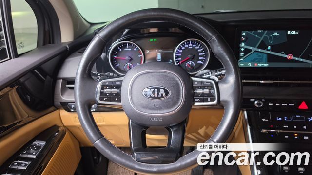 Kia Canival 2021 — photo 19
