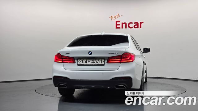 BMW 5-Series 2018 — photo 4