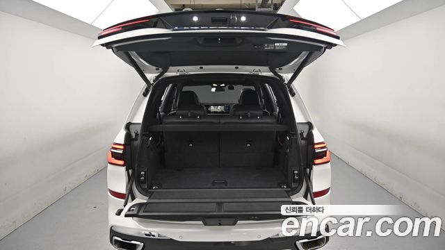 BMW X7 2024 — photo 9