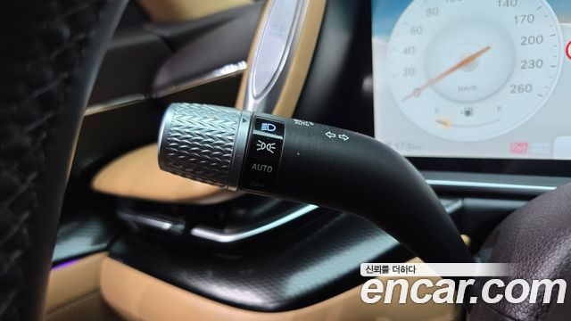 Genesis G90 2022 — photo 34