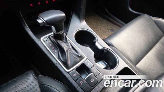 Kia Sportage 2016 — photo 12