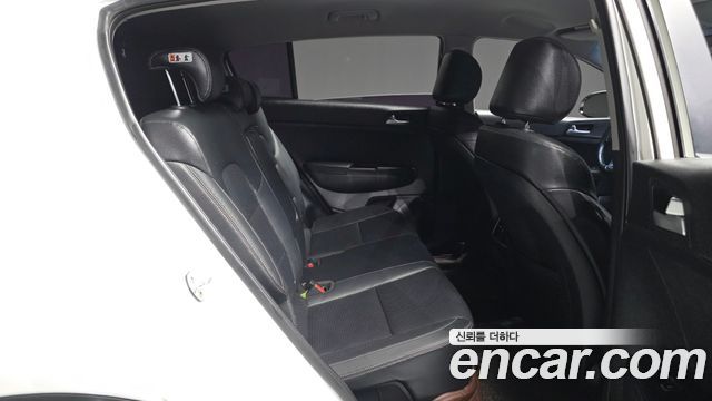 Kia Sportage 2016 — photo 18