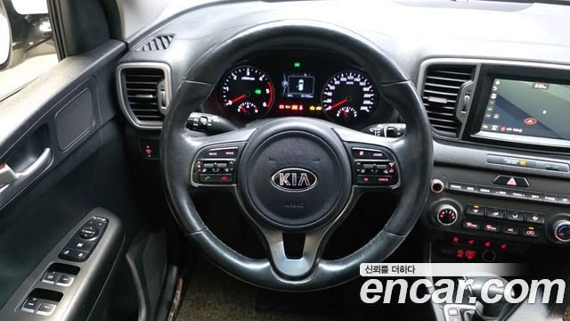 Kia Sportage 2016 — photo 19