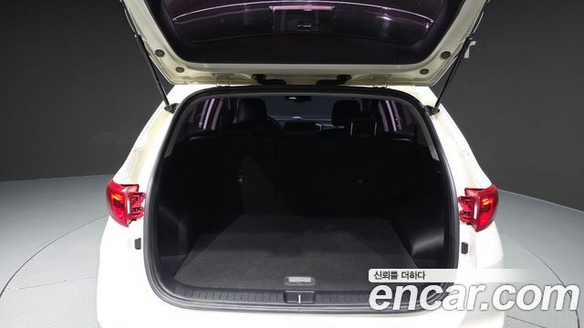 Kia Sportage 2016 — photo 26
