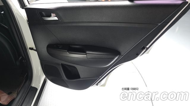Kia Sportage 2016 — photo 15