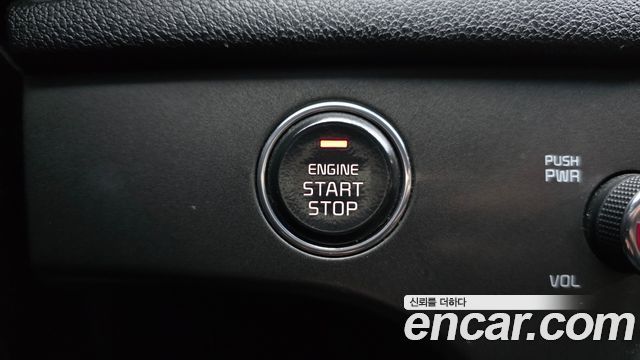 Kia Sportage 2016 — photo 27