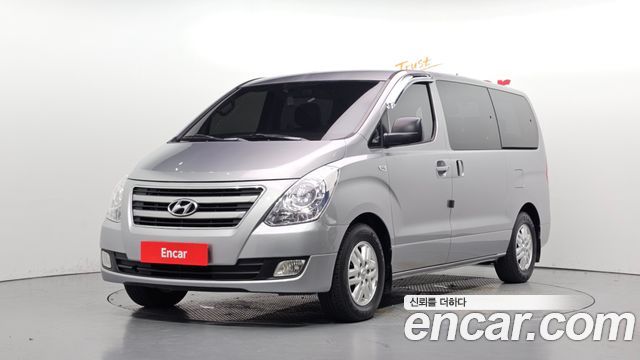 Hyundai Starex 2016 — photo 1