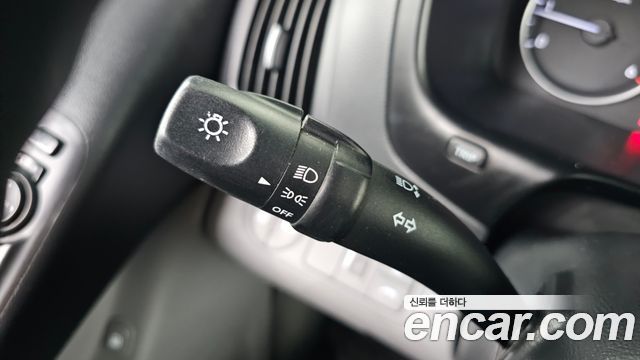 Hyundai Starex 2016 — photo 18