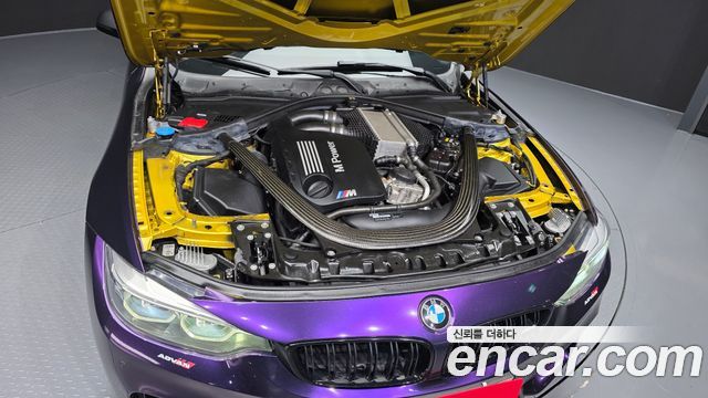 BMW M4 2018 — photo 6