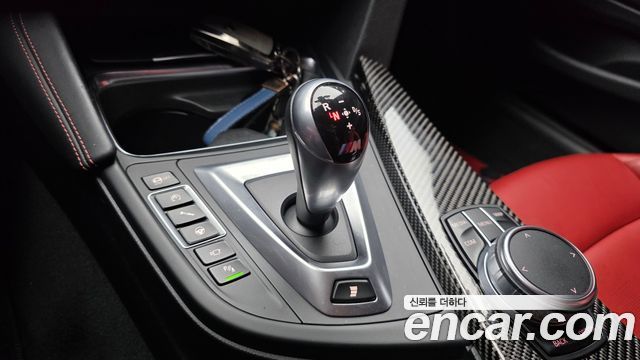 BMW M4 2018 — photo 9