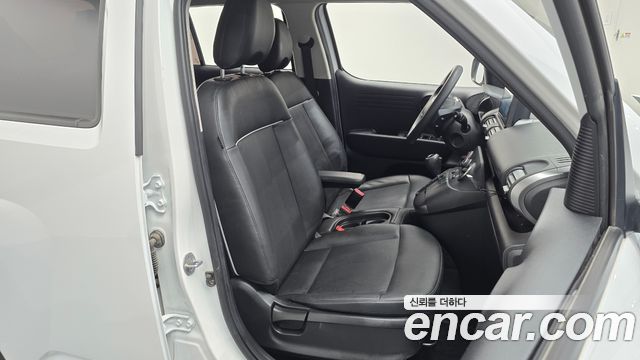 Hyundai Casper 2023 — photo 16