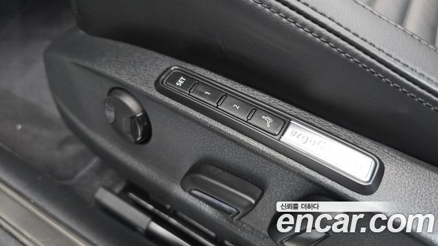 Volkswagen Passat 2018 — photo 34