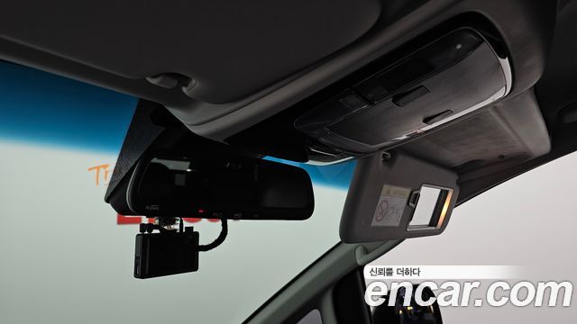 Hyundai Staria 2024 — photo 27