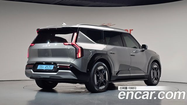 Kia EV9 2024 — photo 2
