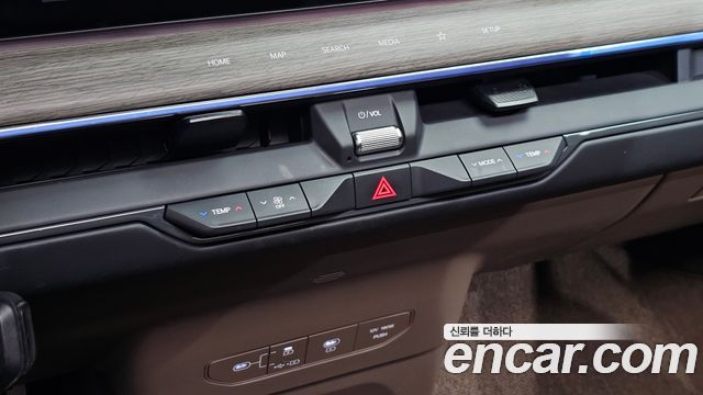 Kia EV9 2024 — photo 29
