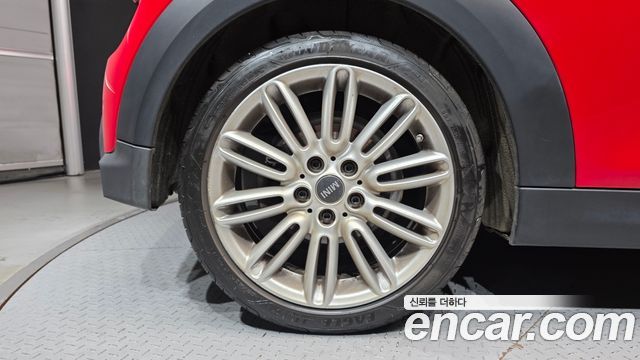 Mini Cooper 2022 — photo 5