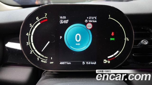 Mini Cooper 2022 — photo 11