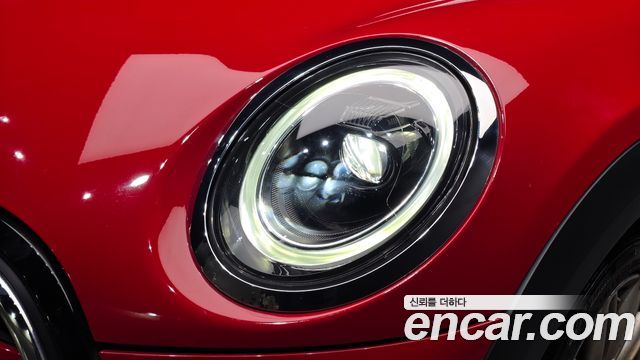 Mini Cooper 2022 — photo 8