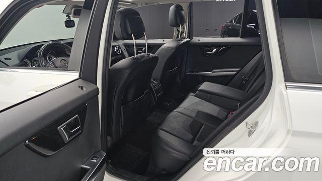 Mercedes-Benz GLK-Class 2015 — photo 18
