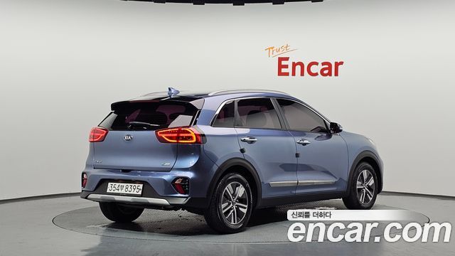 Kia Niro 2020 — photo 2