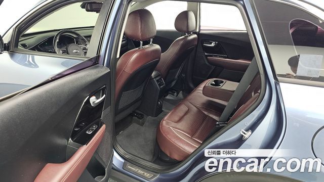 Kia Niro 2020 — photo 18