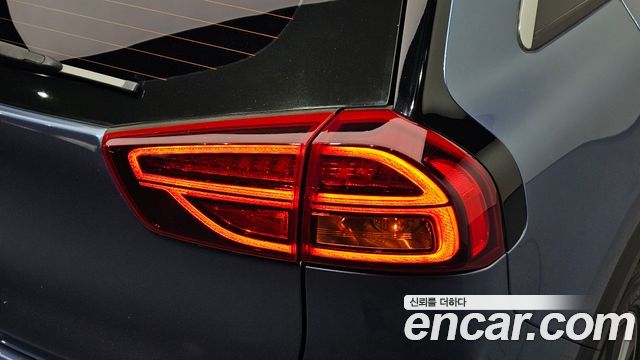 Kia Niro 2020 — photo 9