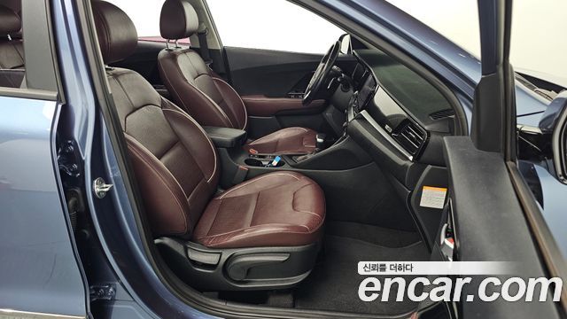 Kia Niro 2020 — photo 16