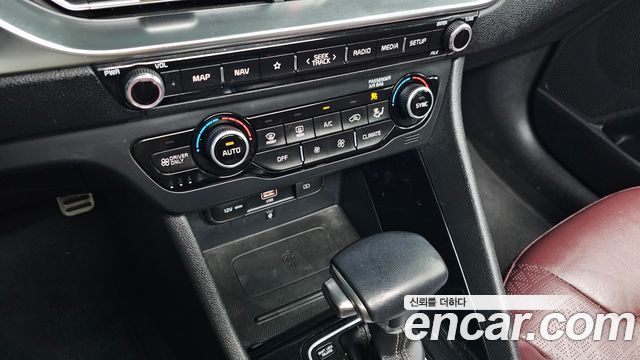 Kia Niro 2020 — photo 31