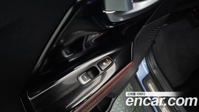 Kia Niro 2020 — photo 34