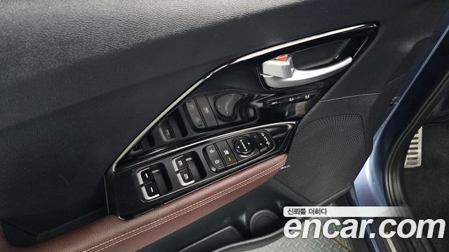 Kia Niro 2020 — photo 35