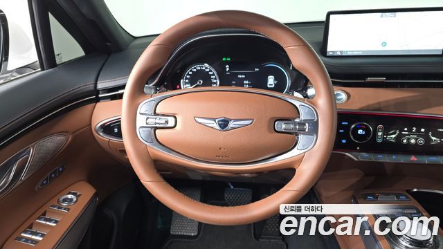 Genesis GV70 2022 — photo 19