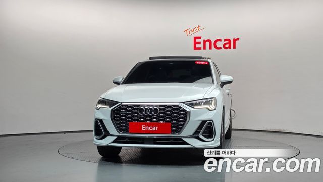 Audi Q3 2024 — photo 3