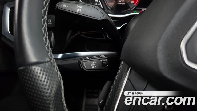 Audi Q3 2024 — photo 18