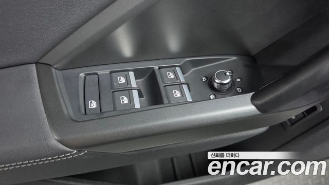 Audi Q3 2024 — photo 33