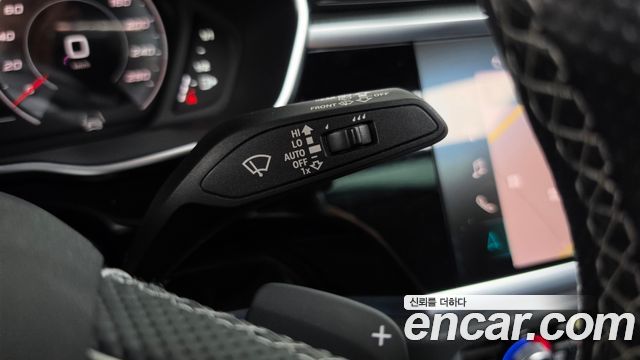 Audi Q3 2024 — photo 35