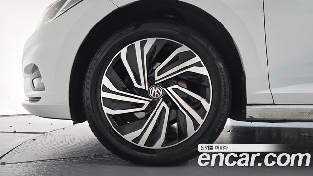 Volkswagen Jetta 2020 — photo 5