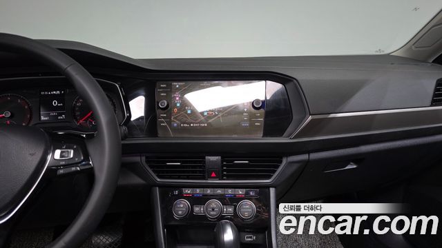Volkswagen Jetta 2020 — photo 20