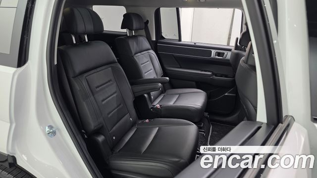 Hyundai Santafe 2024 — photo 17