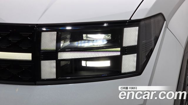 Hyundai Santafe 2024 — photo 8