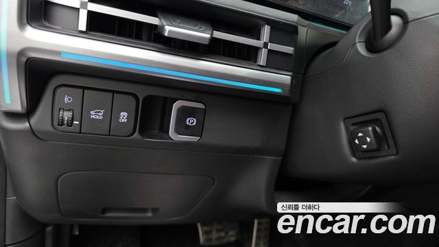 Hyundai Santafe 2024 — photo 28