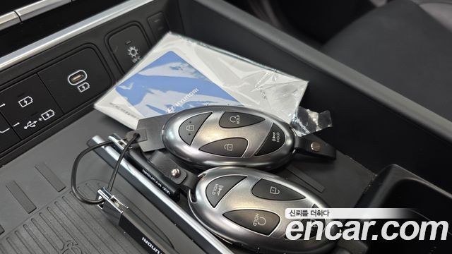 Hyundai Santafe 2024 — photo 29