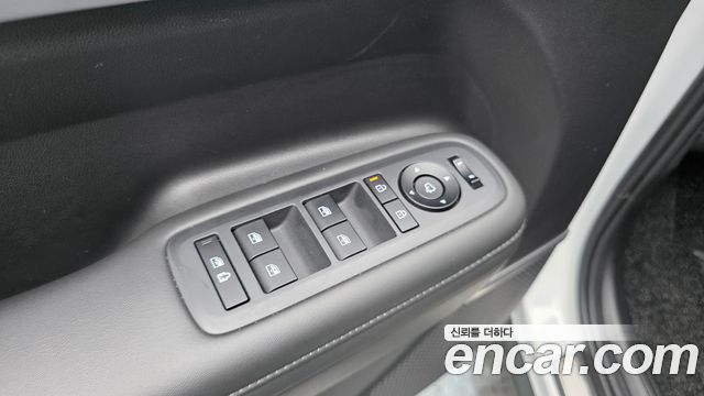 Hyundai Santafe 2024 — photo 31