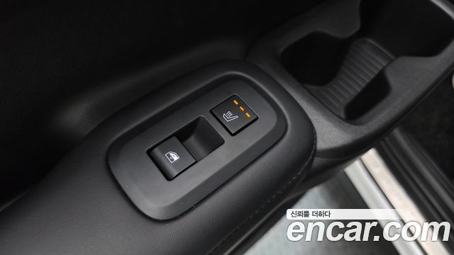 Hyundai Santafe 2024 — photo 34