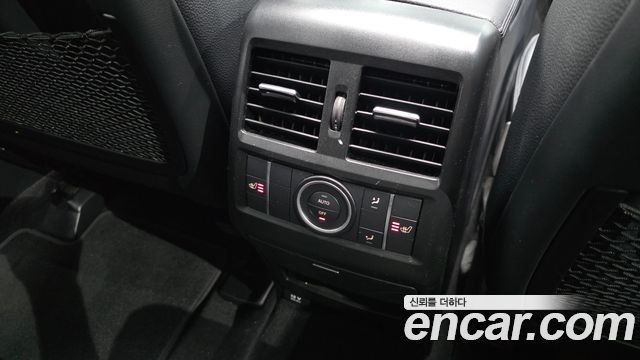 Mercedes-Benz GLE-Class 2018 — photo 26
