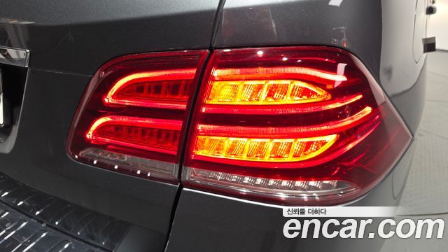 Mercedes-Benz GLE-Class 2018 — photo 9